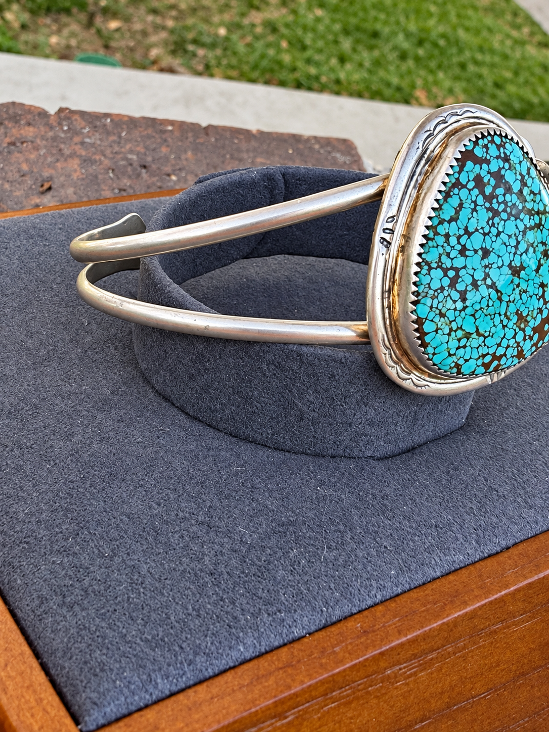 Native American, Handmade, Mine 8 & Sterling silver Cuff