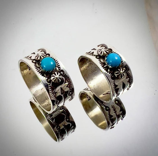 Native American, Hand-Made Turquoise & Sterling Silver adjustabel Ring