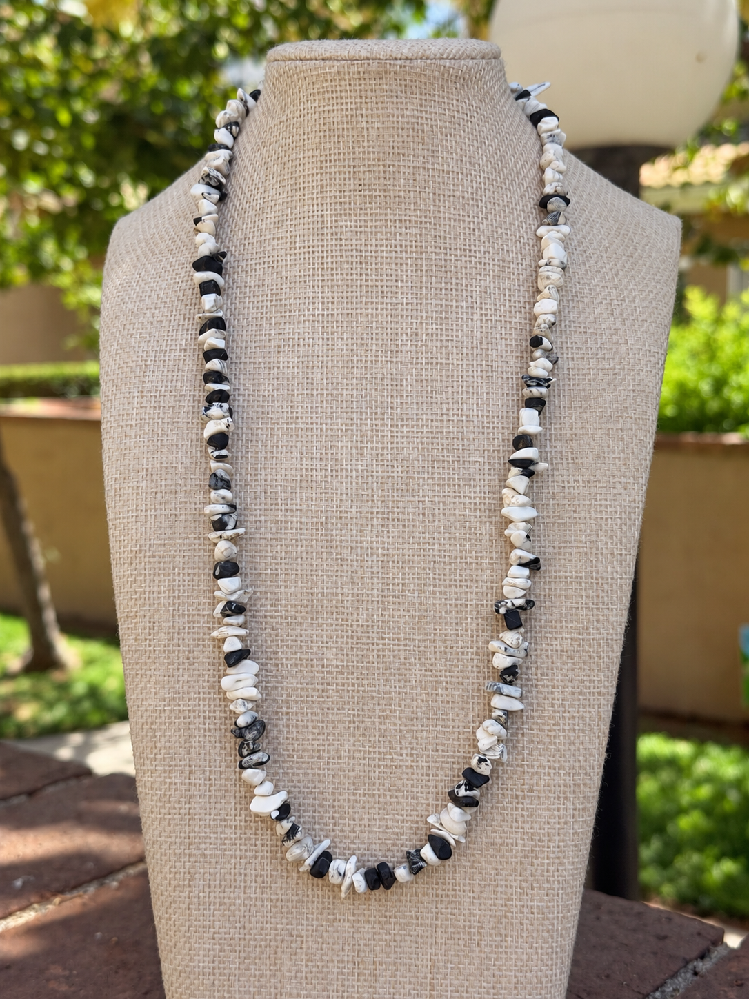 Santa Domingo Pueblo 22" white Buffalo Necklace