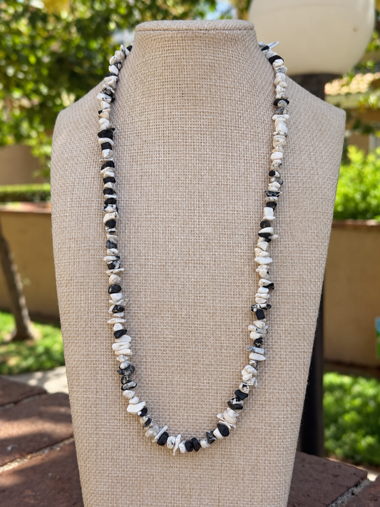 Santa Domingo Pueblo 22" white Buffalo Necklace