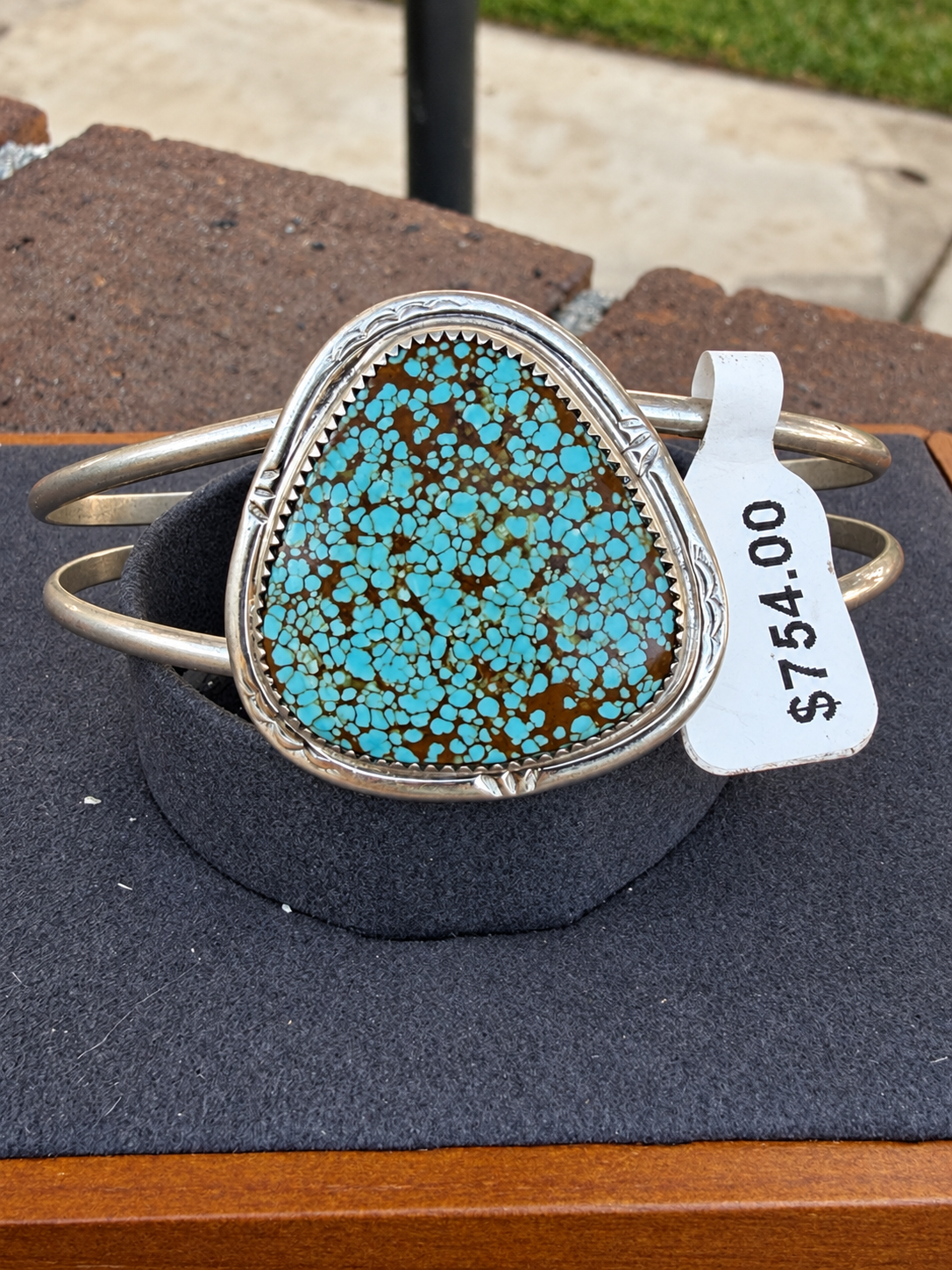 Native American, Handmade, Mine 8 & Sterling silver Cuff