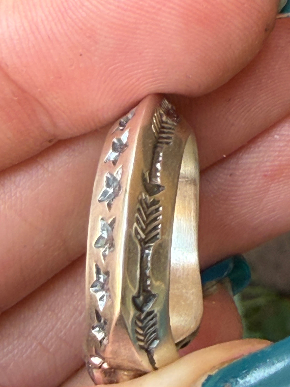 Native American, Hand-Made Sunshine Reeves Arrow & Star Concho Band sterling silver