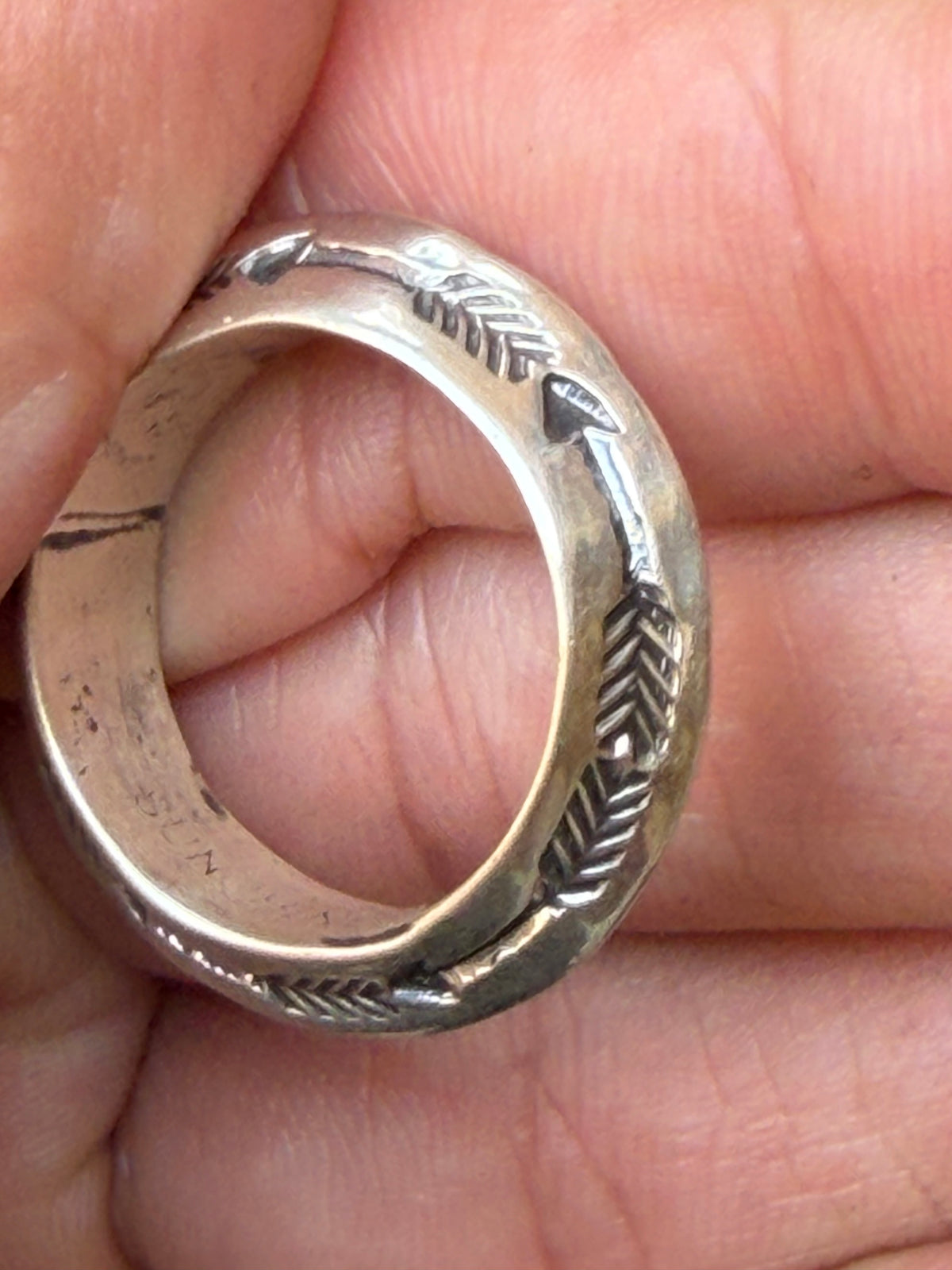 Native American, Hand-Made Sunshine Reeves Arrow & Star Band sterling silver