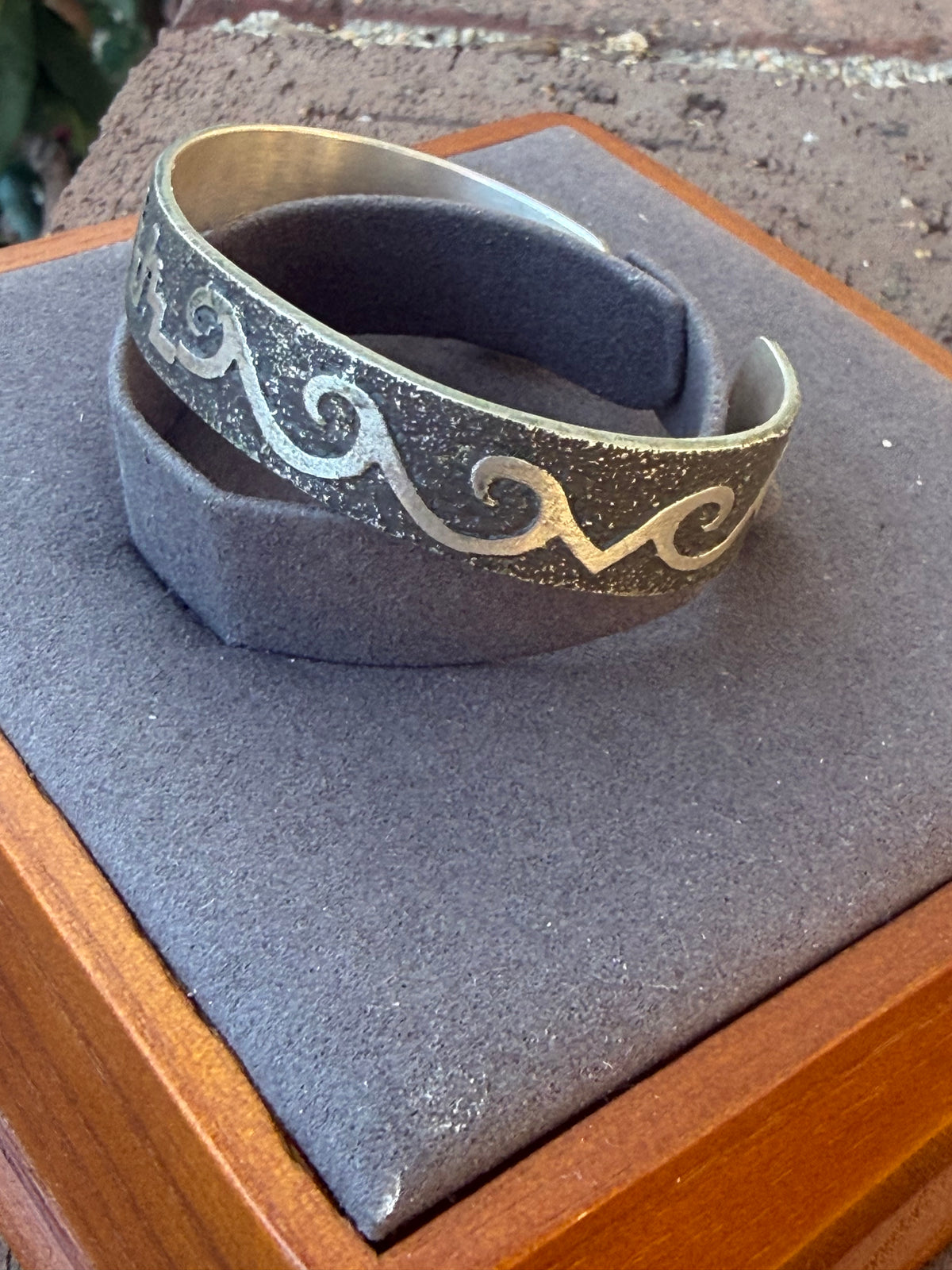 Native American, Handmade, Stamp Sterling silver Cuff